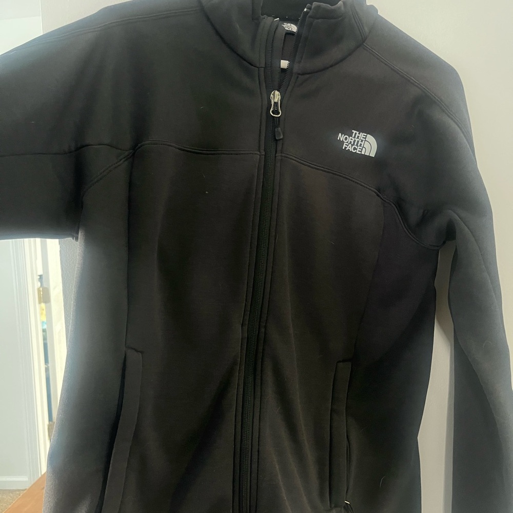 The North Face Women's charcoal Fleece Jacket